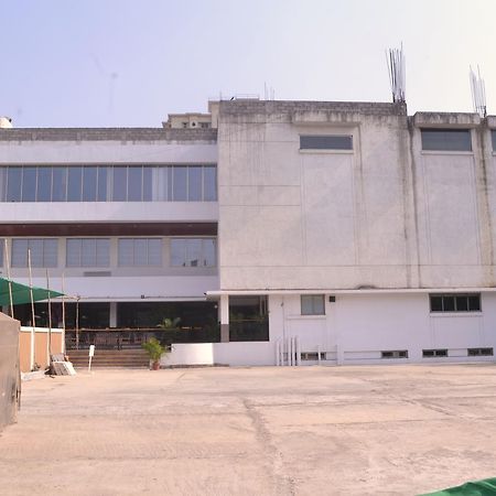 Club Emerald Bombaim Exterior foto